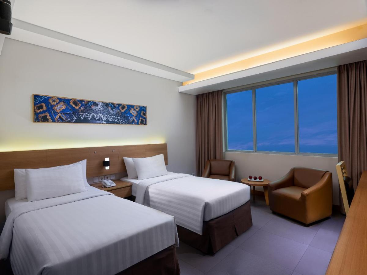 Aston Solo Hotel Εξωτερικό φωτογραφία