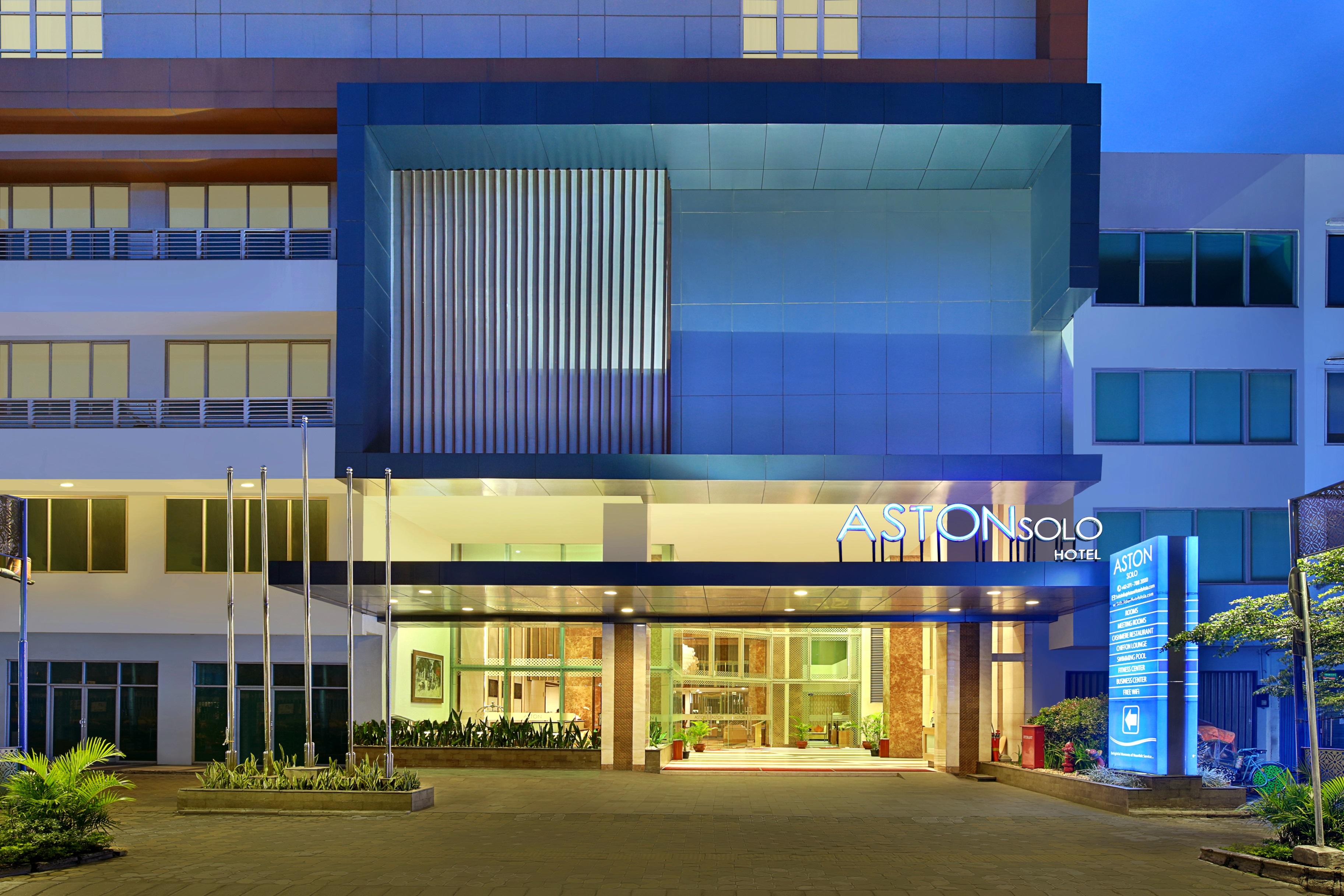 Aston Solo Hotel Εξωτερικό φωτογραφία