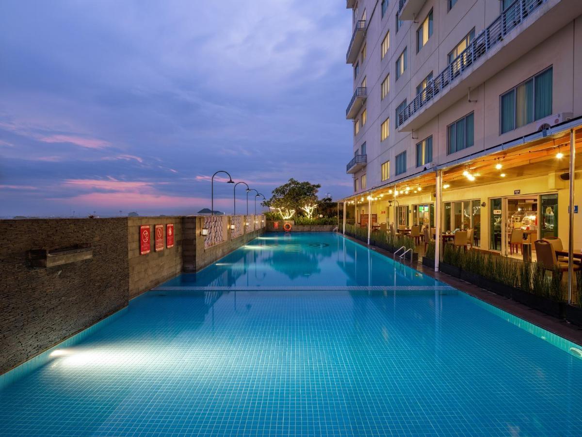 Aston Solo Hotel Εξωτερικό φωτογραφία